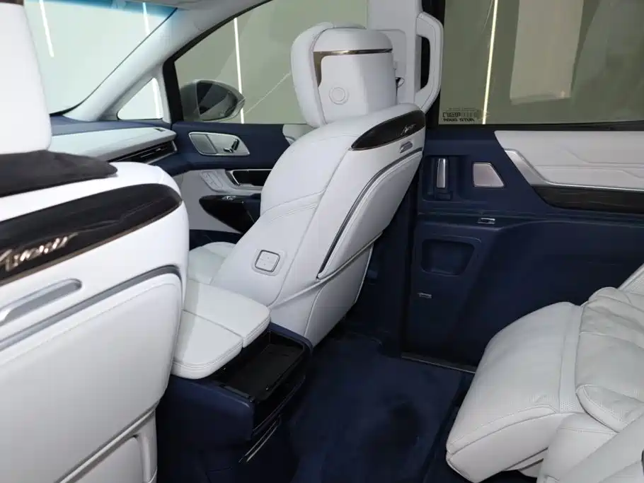 Buick Century 2025 2025 2.0T 6-Seater World Edition