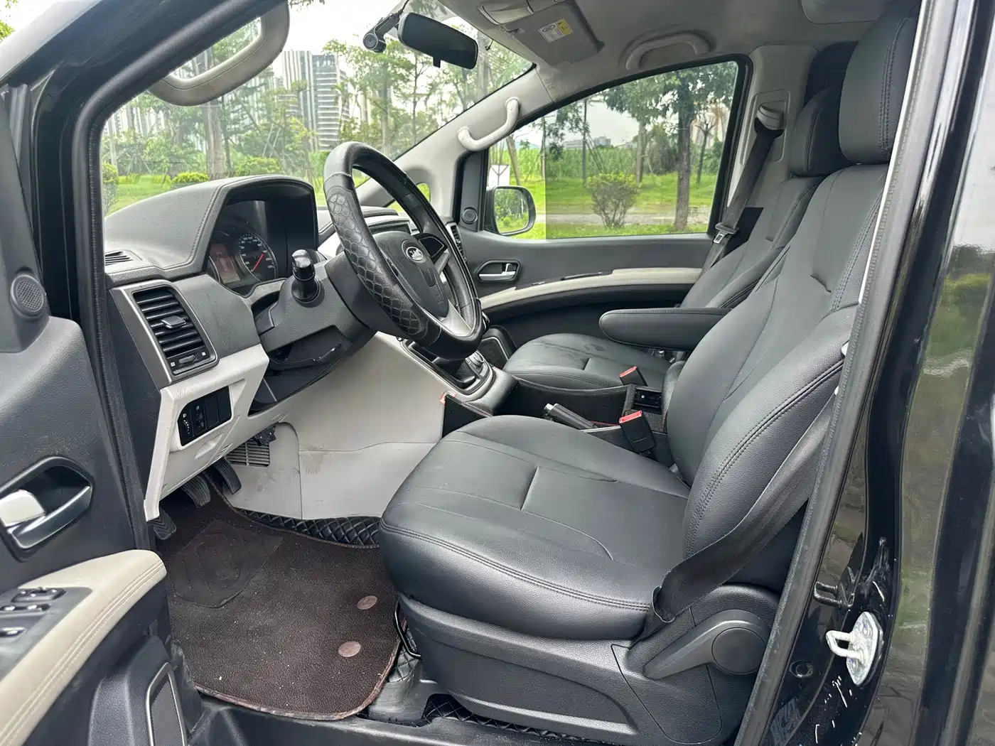 JAC Refine Refine M4 2021 2020 2.0CTI Diesel Manual Sporty Type China VI