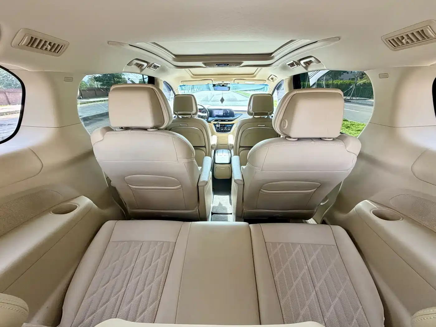 Buick GL8 2022 ES Landmark 653T Smart Luxury фото 18