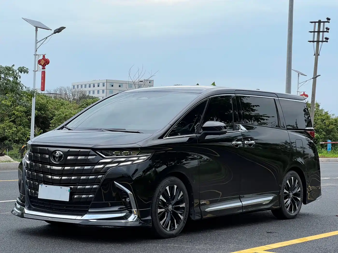 Toyota Alphard 2024 Hybrid 2.5L Ultimate Enjoyment Edition