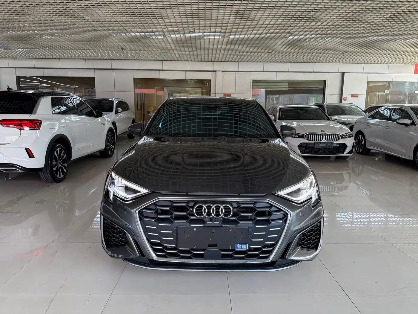 Audi A3 2023 A3L Limousine 35 TFSI Luxury Sport фото 2