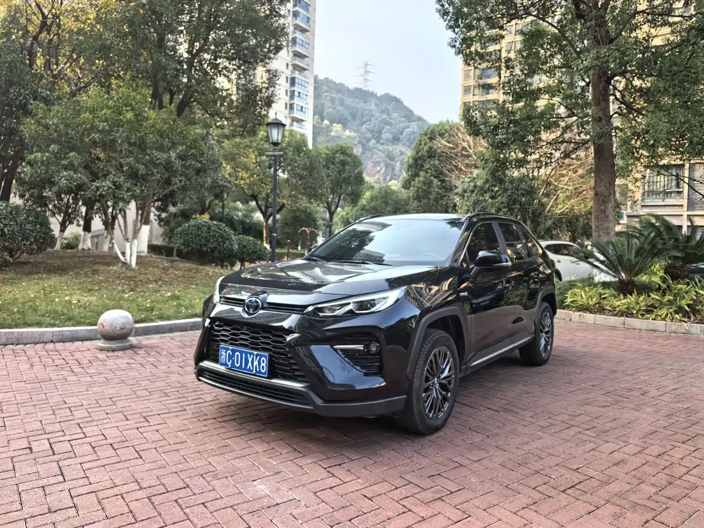 Toyota Wildlander 2023 Hybrid 2.5L E-CVT FWD Luxury PLUS Edition