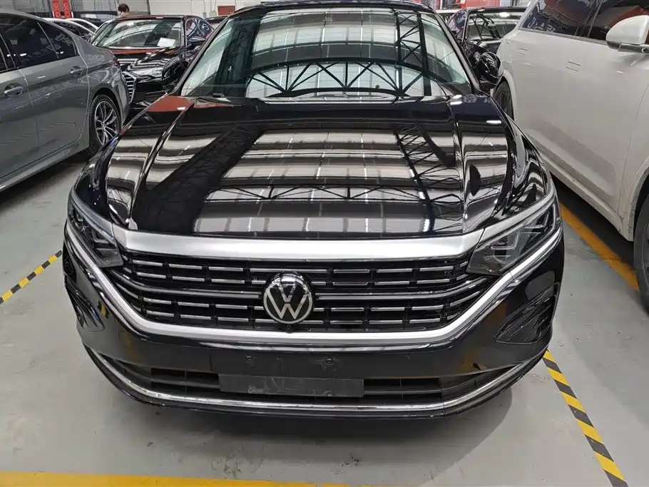 Volkswagen Passat 2024 380TSI Dragon Glory Edition фото 2