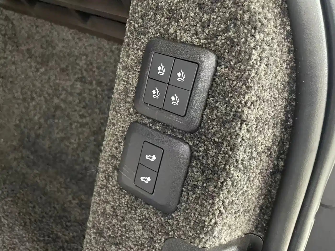 Фото 24 - Land Rover Range Rover