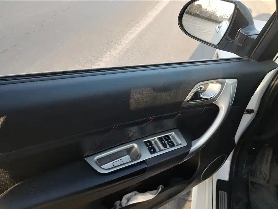 Haval H6 2016 Upgrade 1.5T Manual 2WD Value фото 7