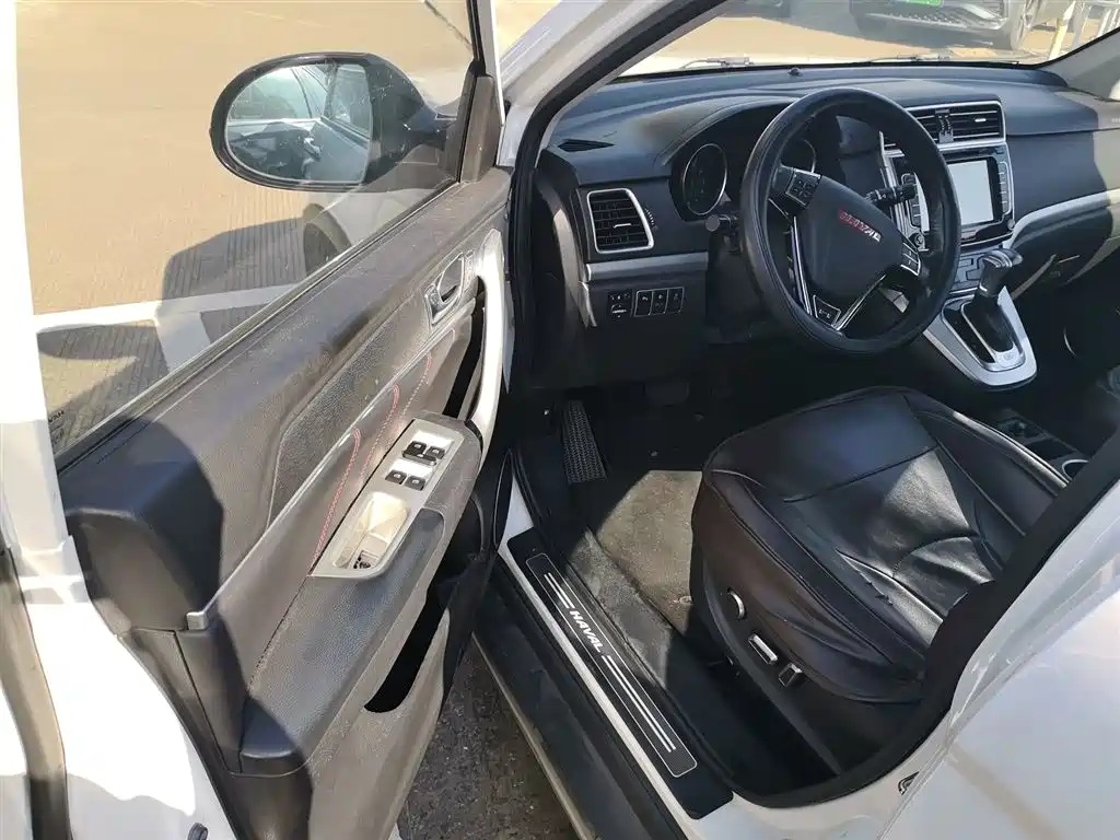 Haval H6 2015 Sport 1.5T Automatic 2WD Luxury фото 11