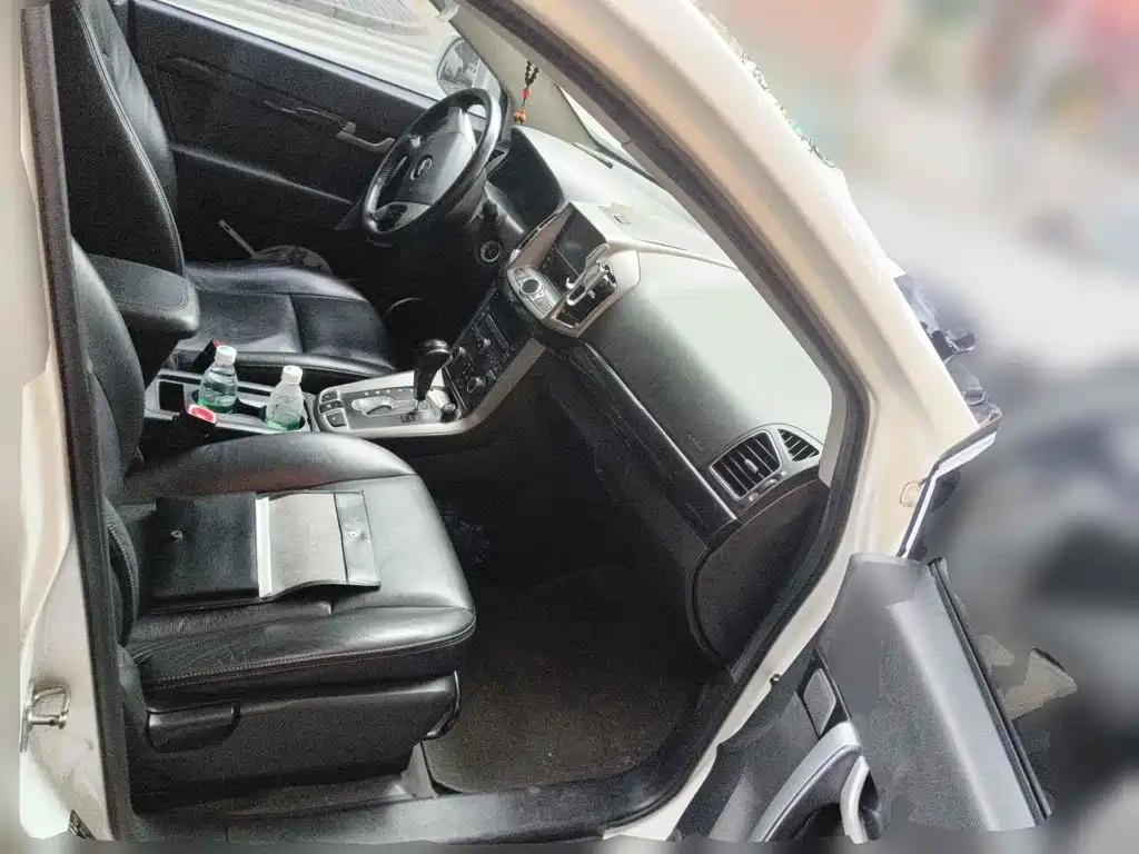 Chevrolet Captiva 2012 2012 2.4L 4WD Flagship Edition 7-Seater