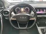 Фото 11 - Geely Coolray