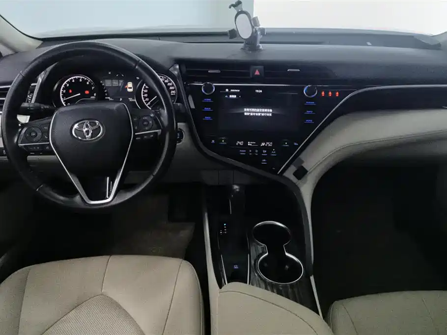 Toyota Camry 2019 2.0G Luxury Edition China VI фото 12