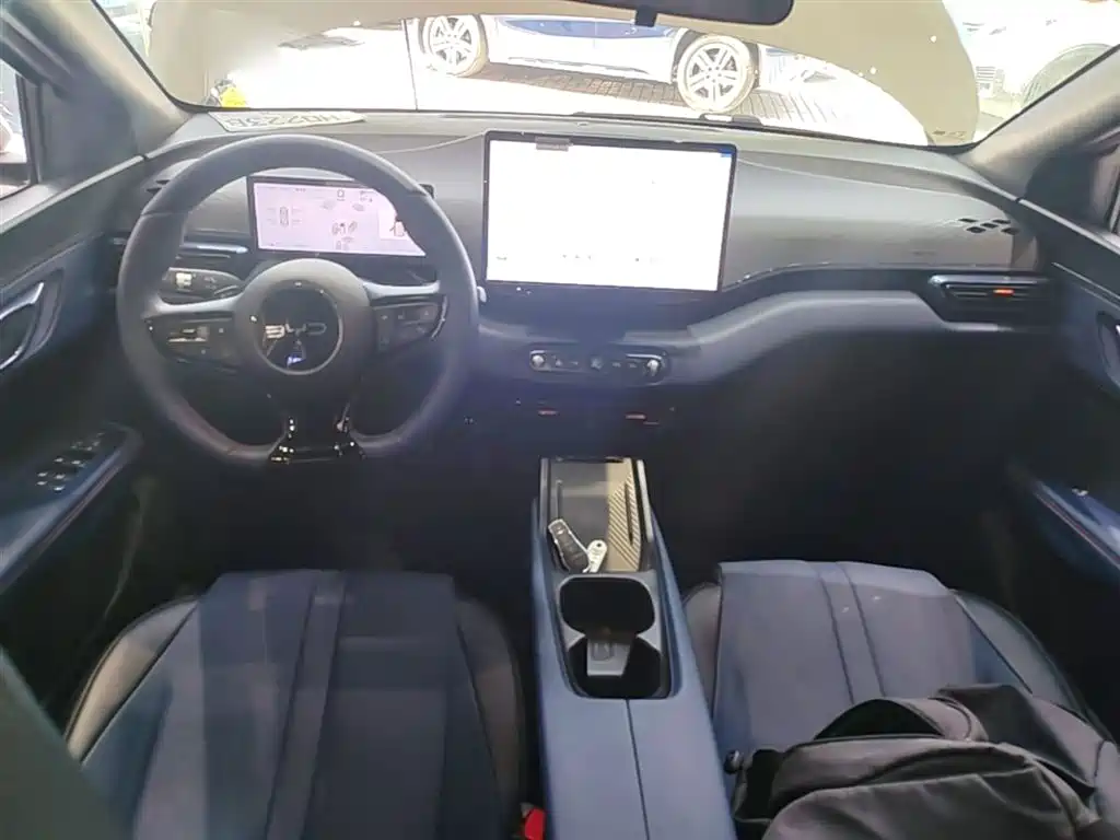 BYD Seagull 2025 Smart Drive Edition 305km Freedom Version фото 6