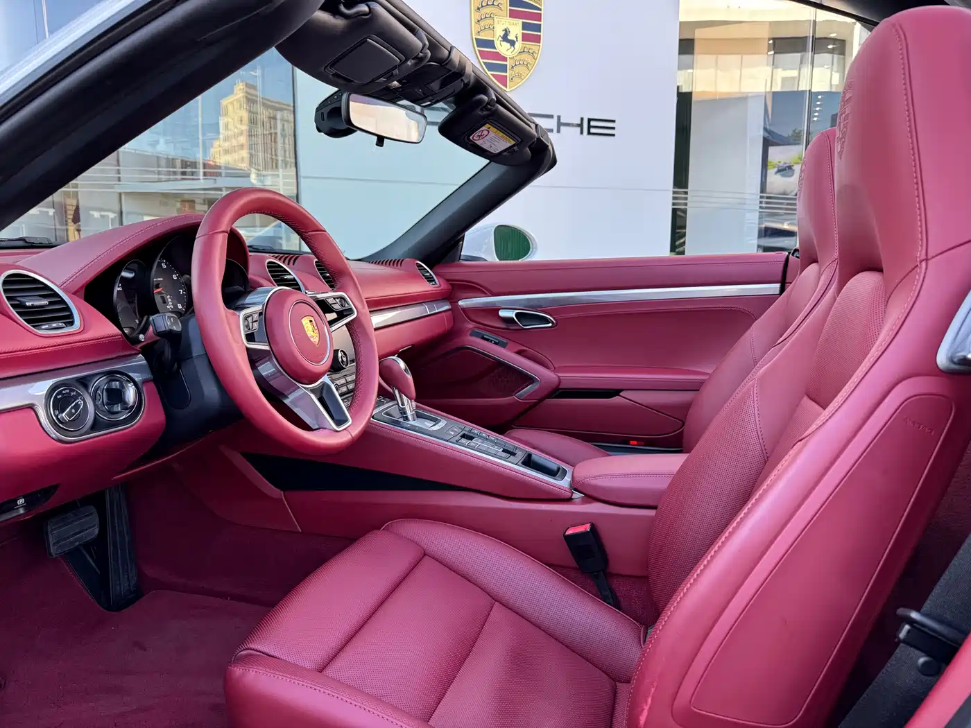 Porsche 718 2022 Boxster 2.0T фото 13