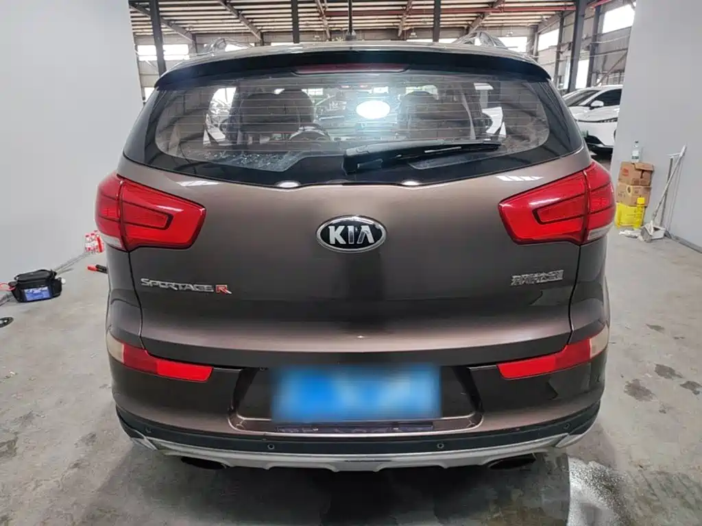 Фото 4 - Kia Sportage