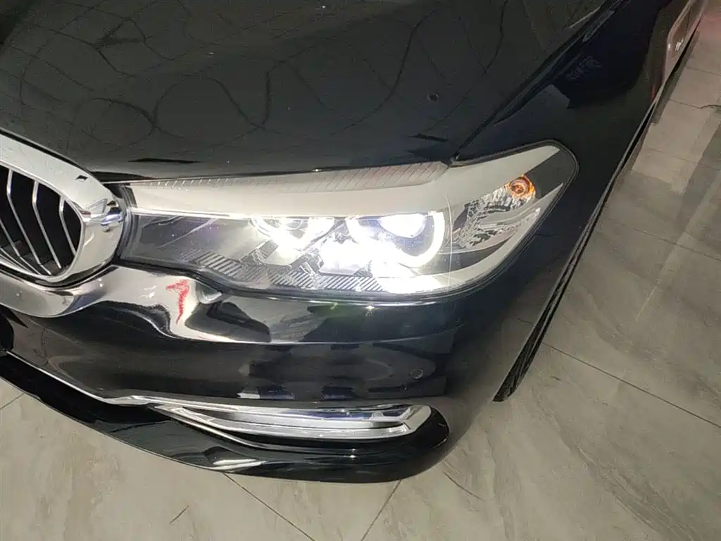 BMW 5 Series 2018 Facelift 530Li Leading Luxury Package фото 24