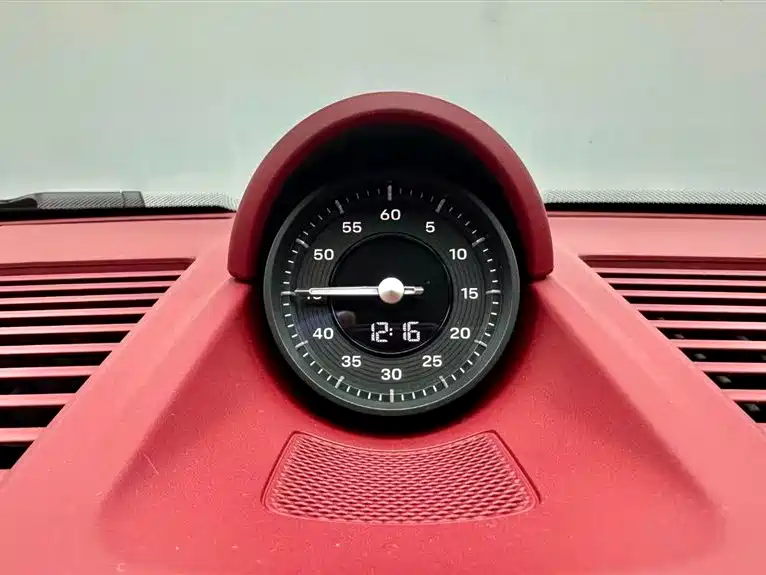 Porsche 911 2023 Carrera 3.0T фото 11