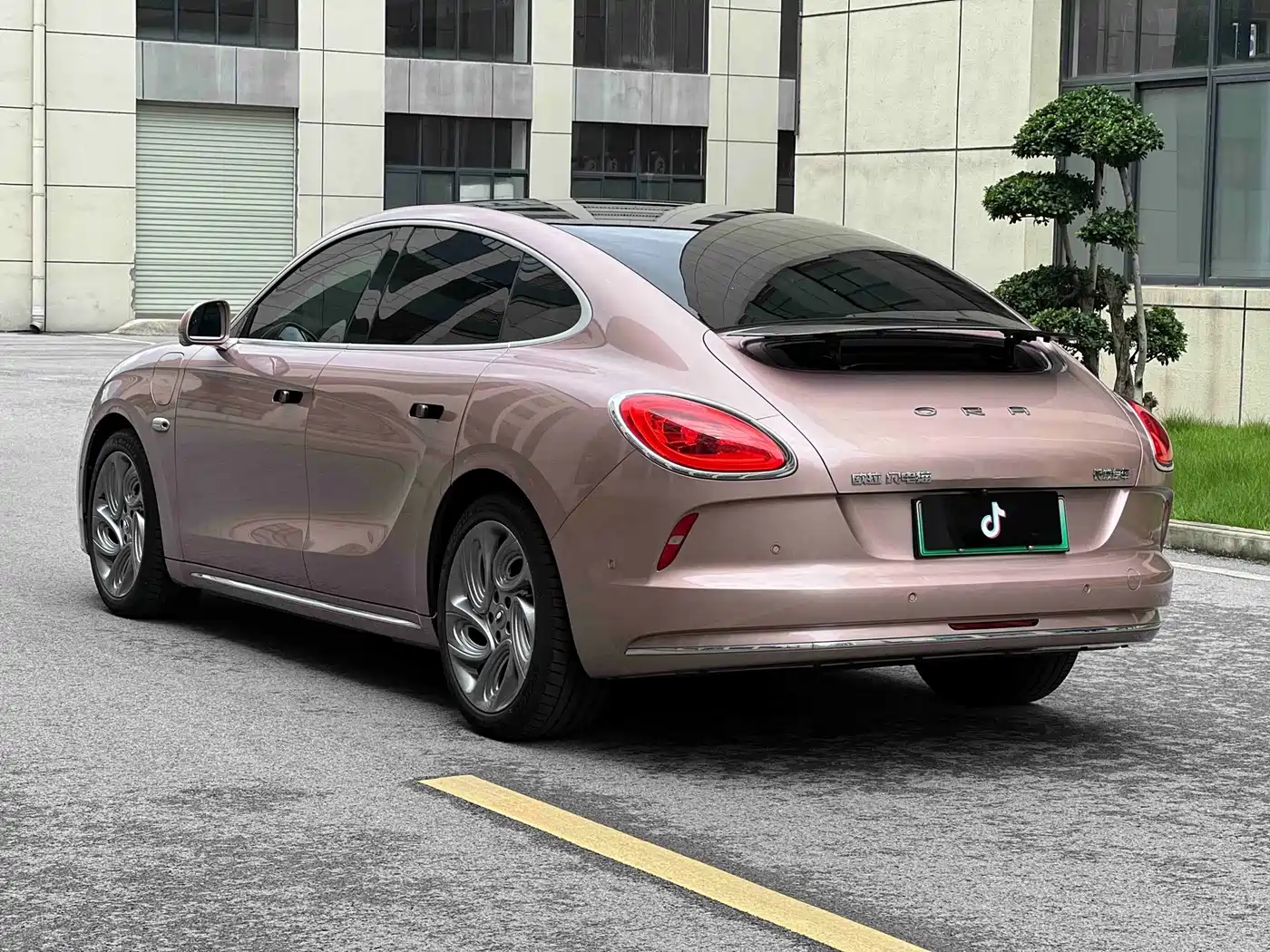 Ora Lightning Cat 2023 2022 600km AWD High Performance Edition
