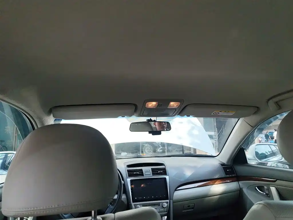 Toyota Camry 2013 200E Classic Elite Edition фото 18