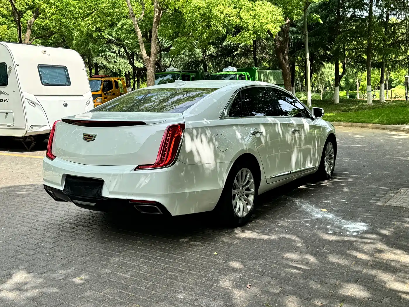 Cadillac XTS 2018 28T Luxury Model фото 18