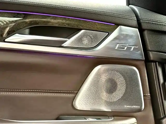 BMW 6 Series GT 2019 630i M Sport Grand Tourer Edition фото 7