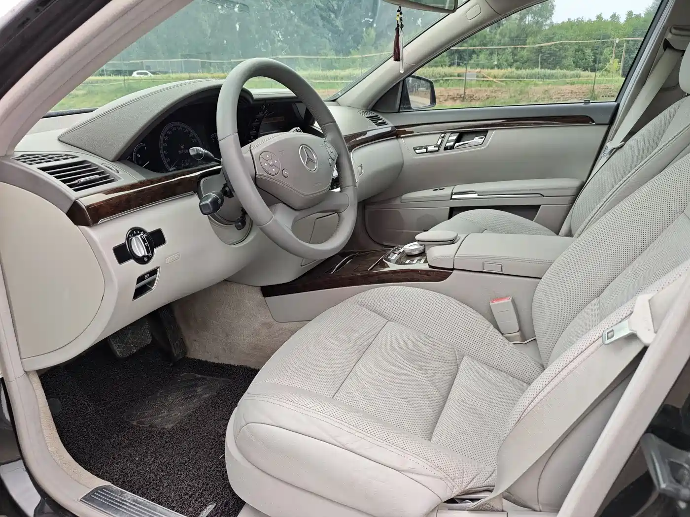 Mercedes-Benz S-Class 2012 S 300 L Business Grand Edition фото 8