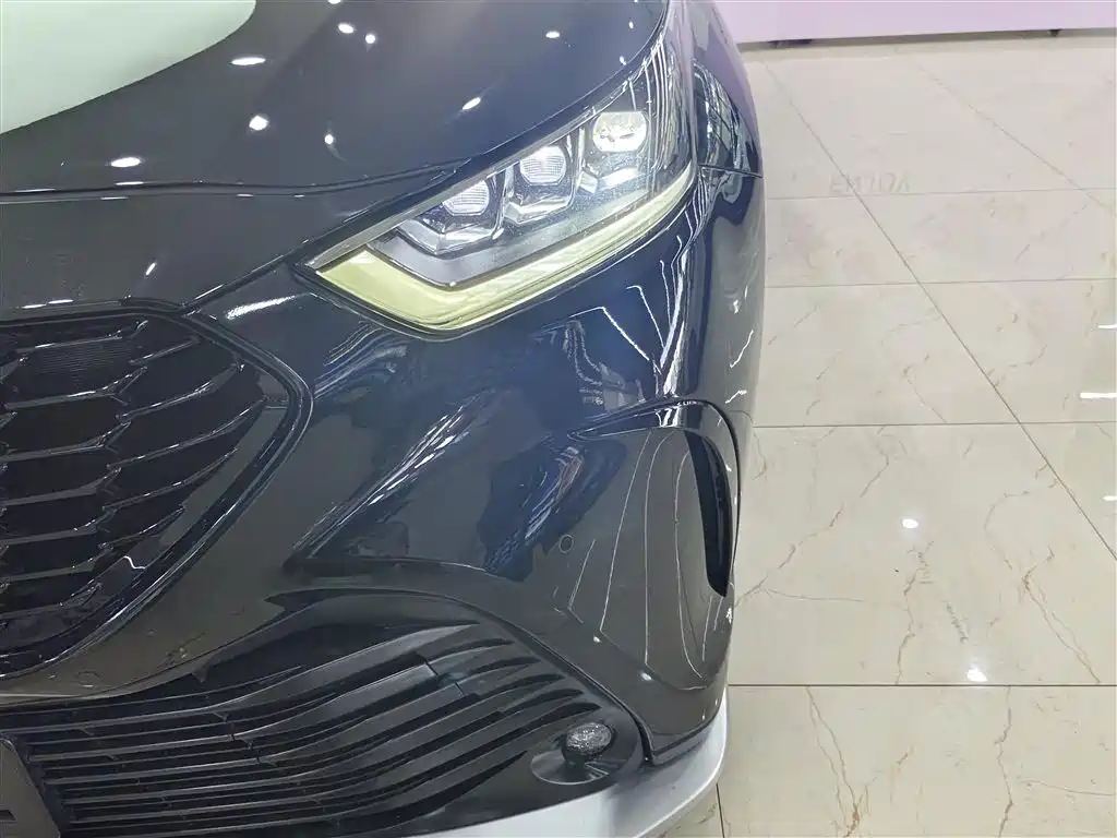 Toyota Crown Kluger 2022 2.5L HEV 2WD Elite Edition фото 7