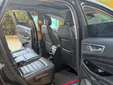 Фото 20 - Ford Edge