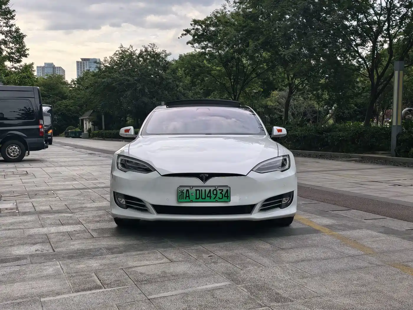 Tesla Model S 2018 2017 Model S 75D Standard Range