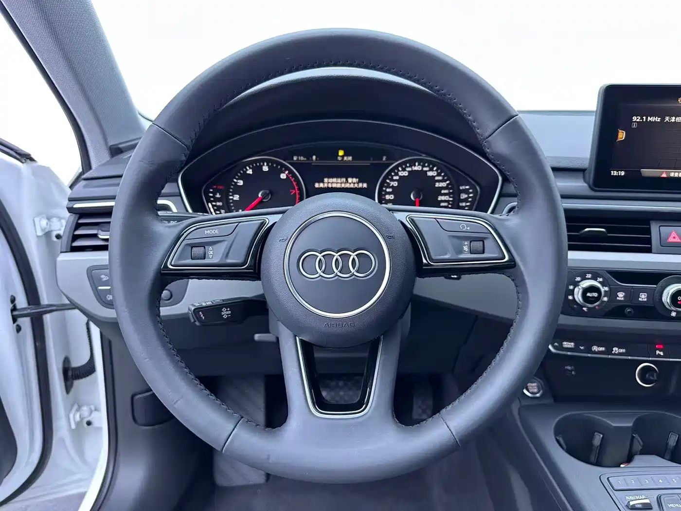 Audi A4L 2019 40 TFSI Progressive (China V) фото 11