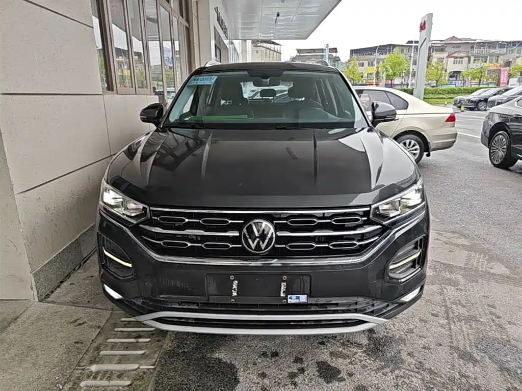 Volkswagen Tayron 2021 330TSI 2WD 3rd Anniversary Limited Edition фото 3