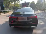 Фото 5 - Mercedes-Benz E-Class
