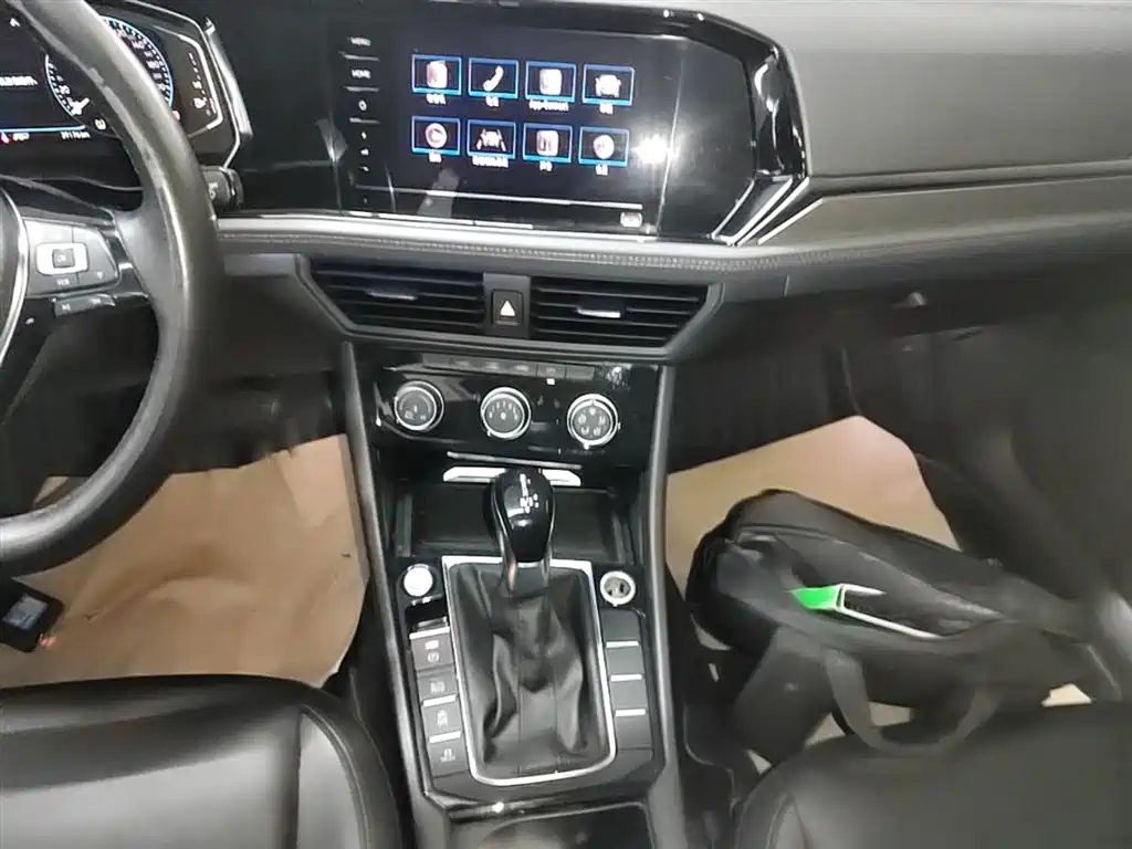 Volkswagen Sagitar 2022 280TSI DSG Soaring Edition фото 13