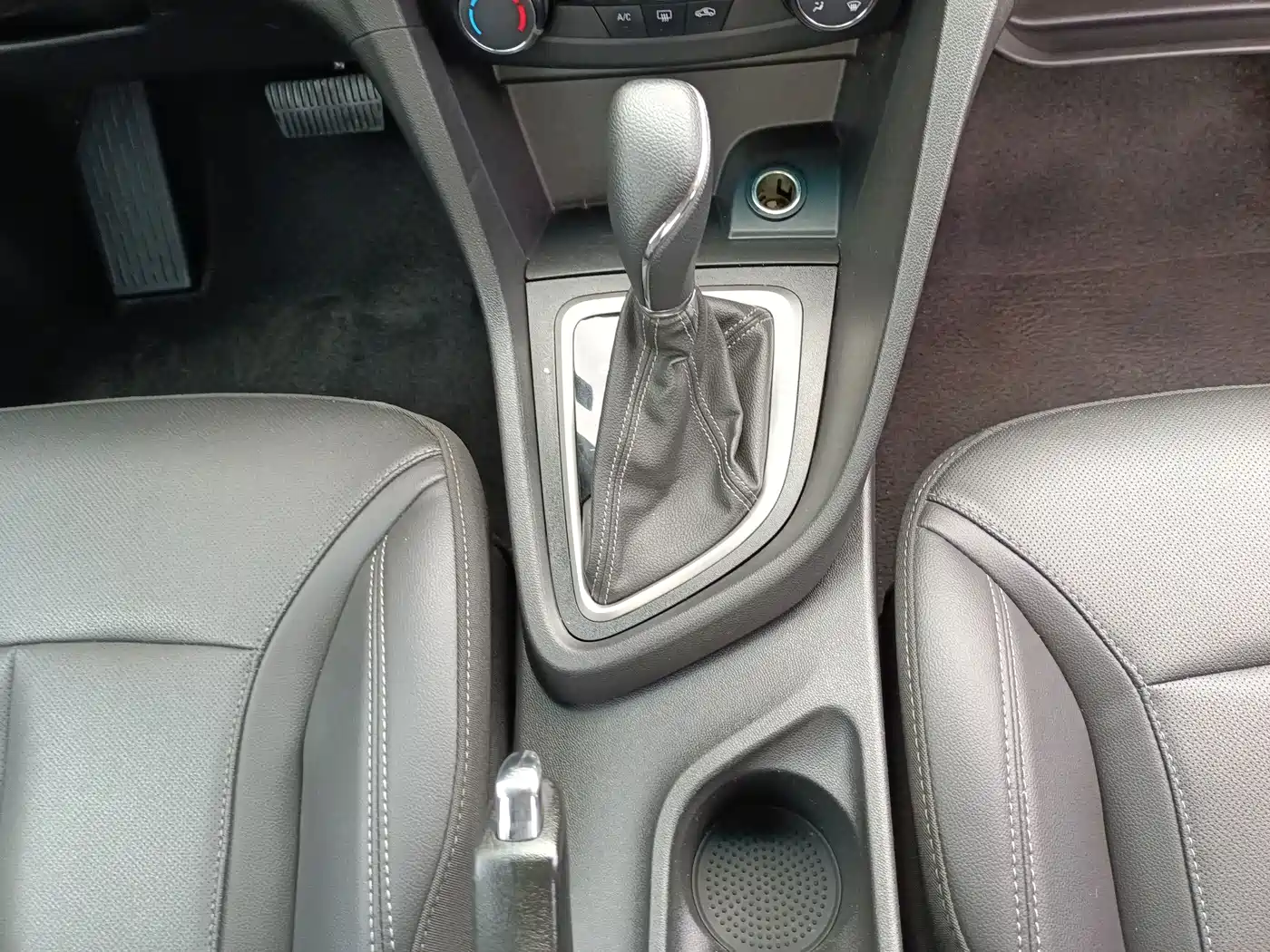 Buick Excelle 2022 2021 Facelift 1.3T Auto Mild Hybrid Elite