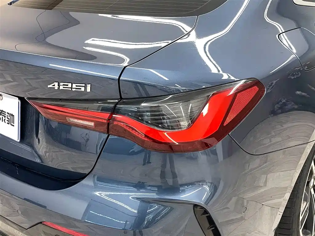 BMW 4 Series 2022 425i M Sport Package фото 10