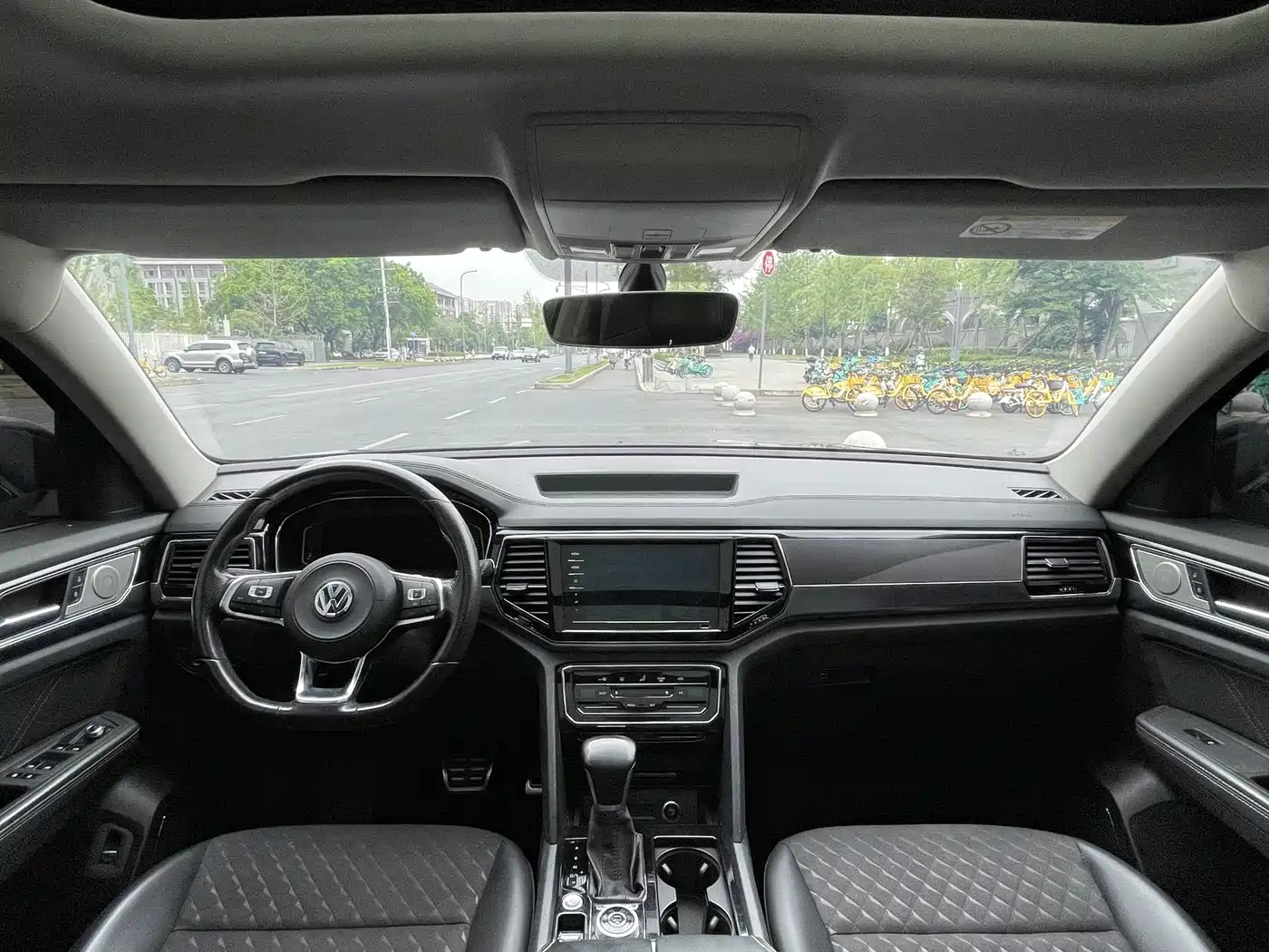 Volkswagen Teramont 2019 380TSI 4WD Comfort China V фото 4