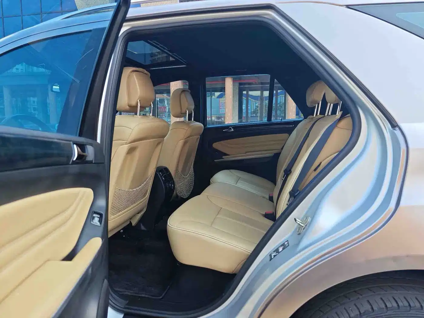 Mercedes-Benz M-Class 2010 ML 350 4MATIC Luxury Special Edition фото 11