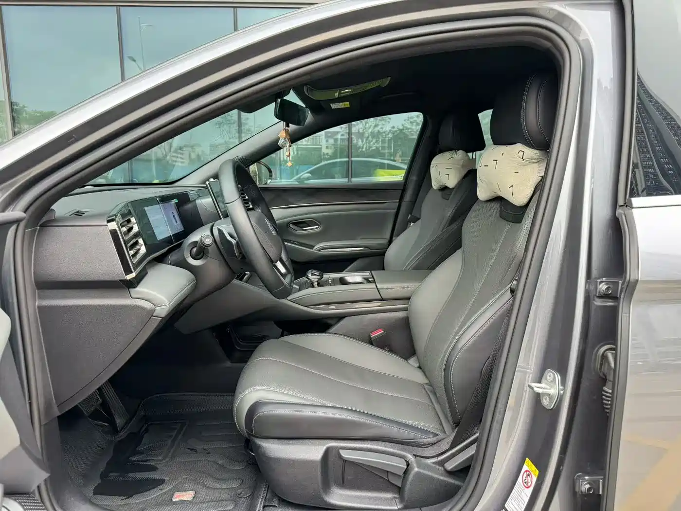 BYD Qin L 2025 DM-i Smart Drive 80KM Premium фото 4