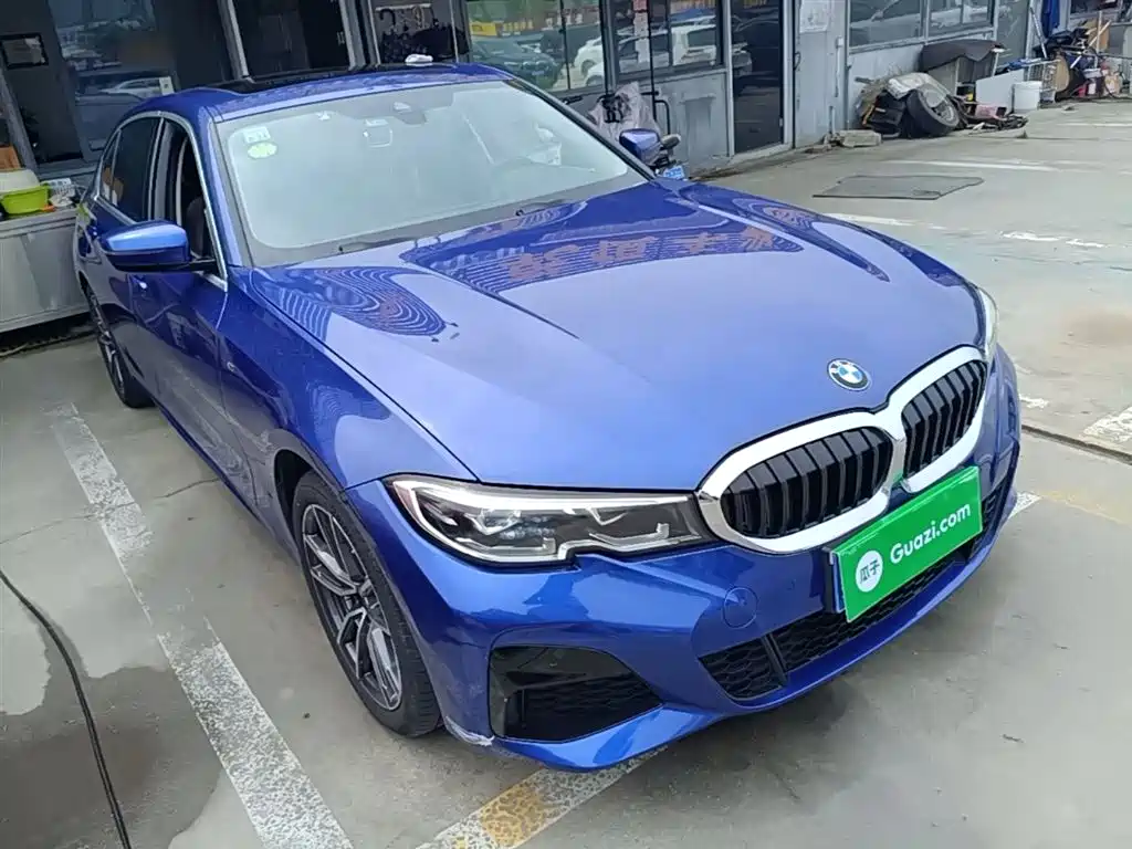 BMW 3-SERIES