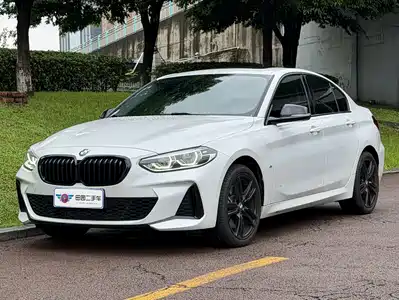BMW 1