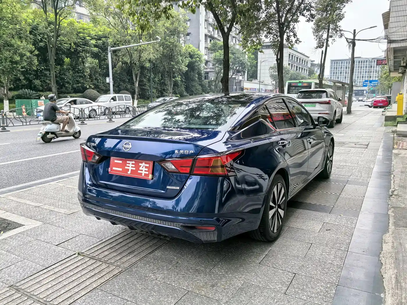 Фото 8 - Nissan Teana