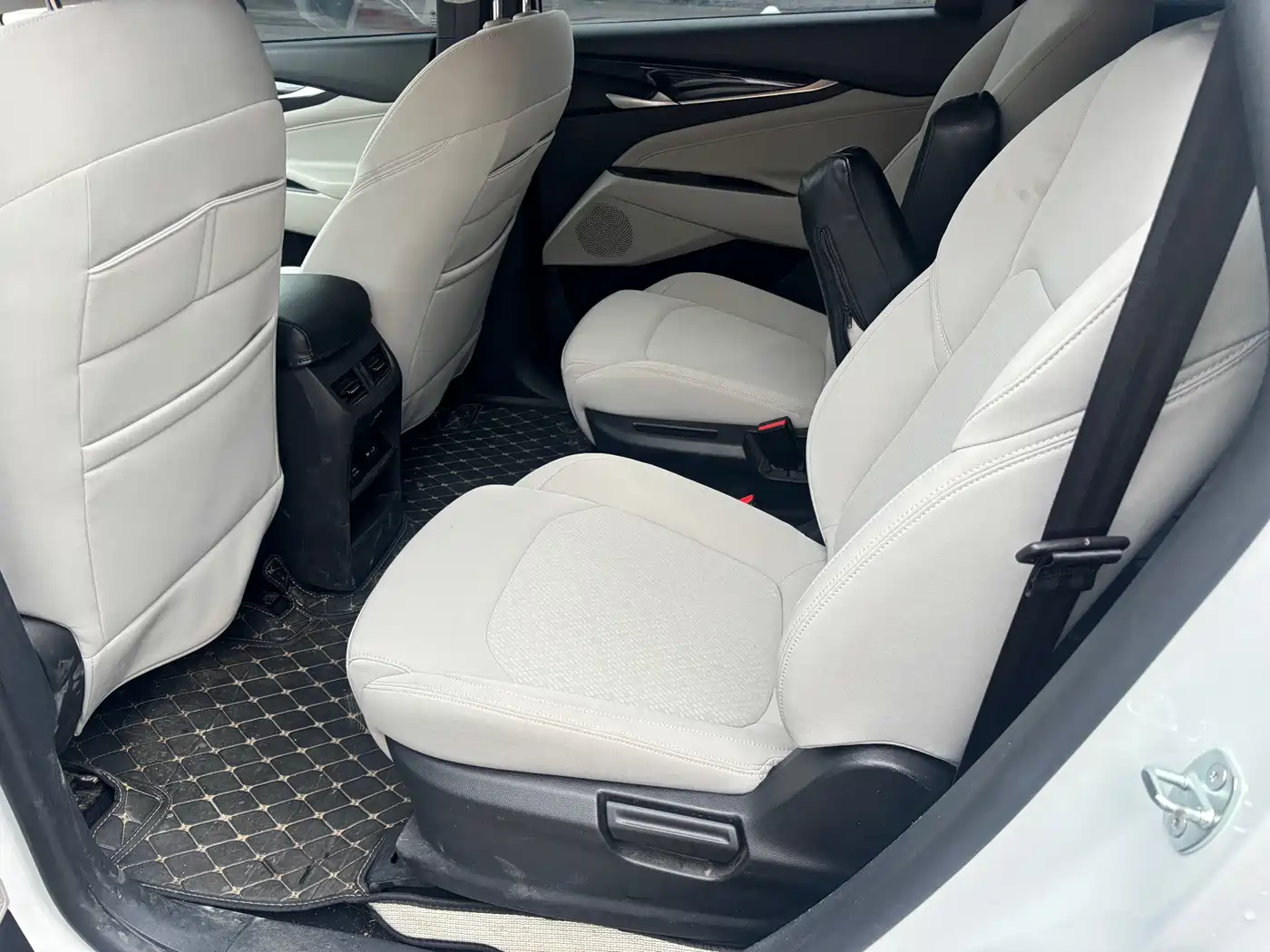 SAIC Maxus Maxus G50 2024 PLUS 1.5T Happiness Recommended Auto Glory Edition фото 7