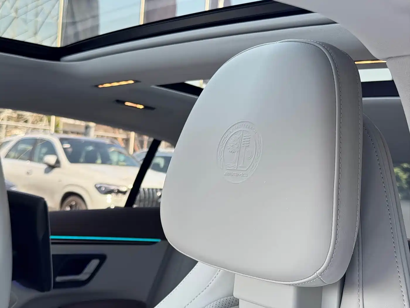 MERCEDES-BENZ EQS AMG