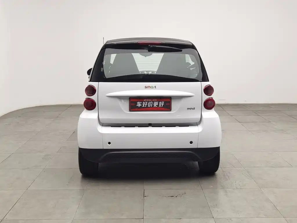 smart fortwo 2013 2012 1.0 MHD Hardtop Standard