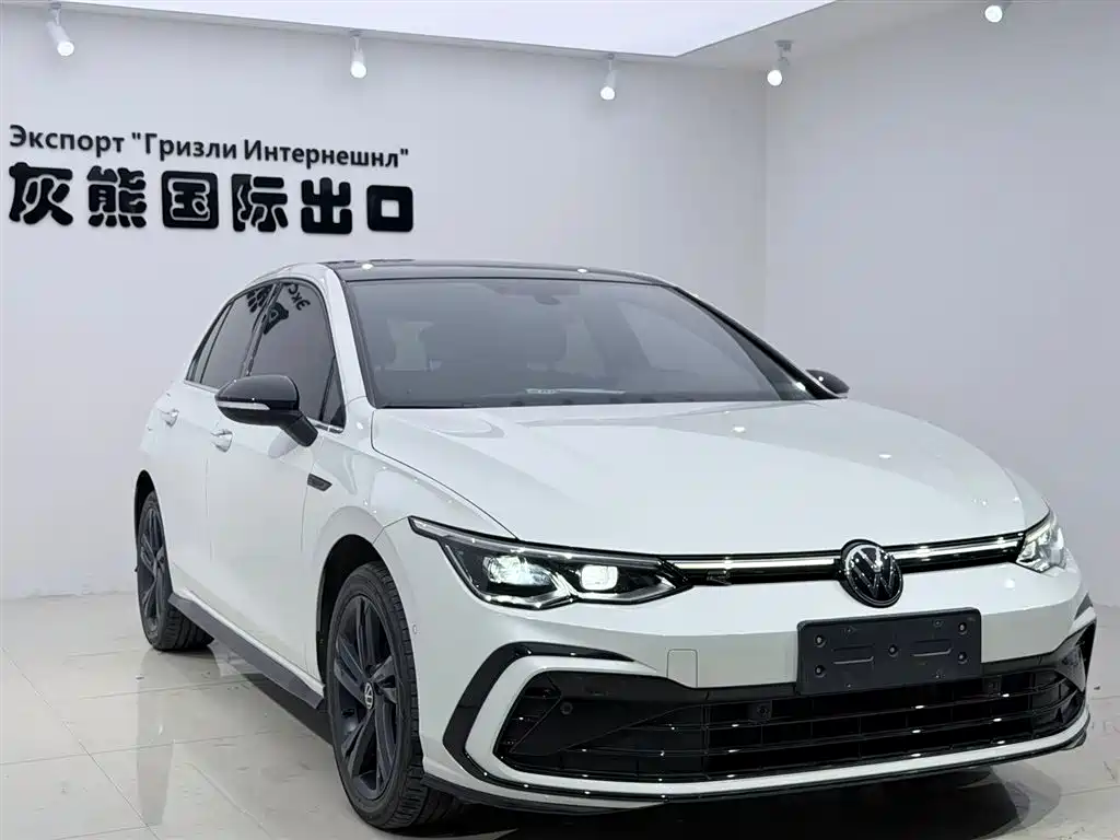 Volkswagen Golf 2023 Model 280TSI DSG R-Line фото 3