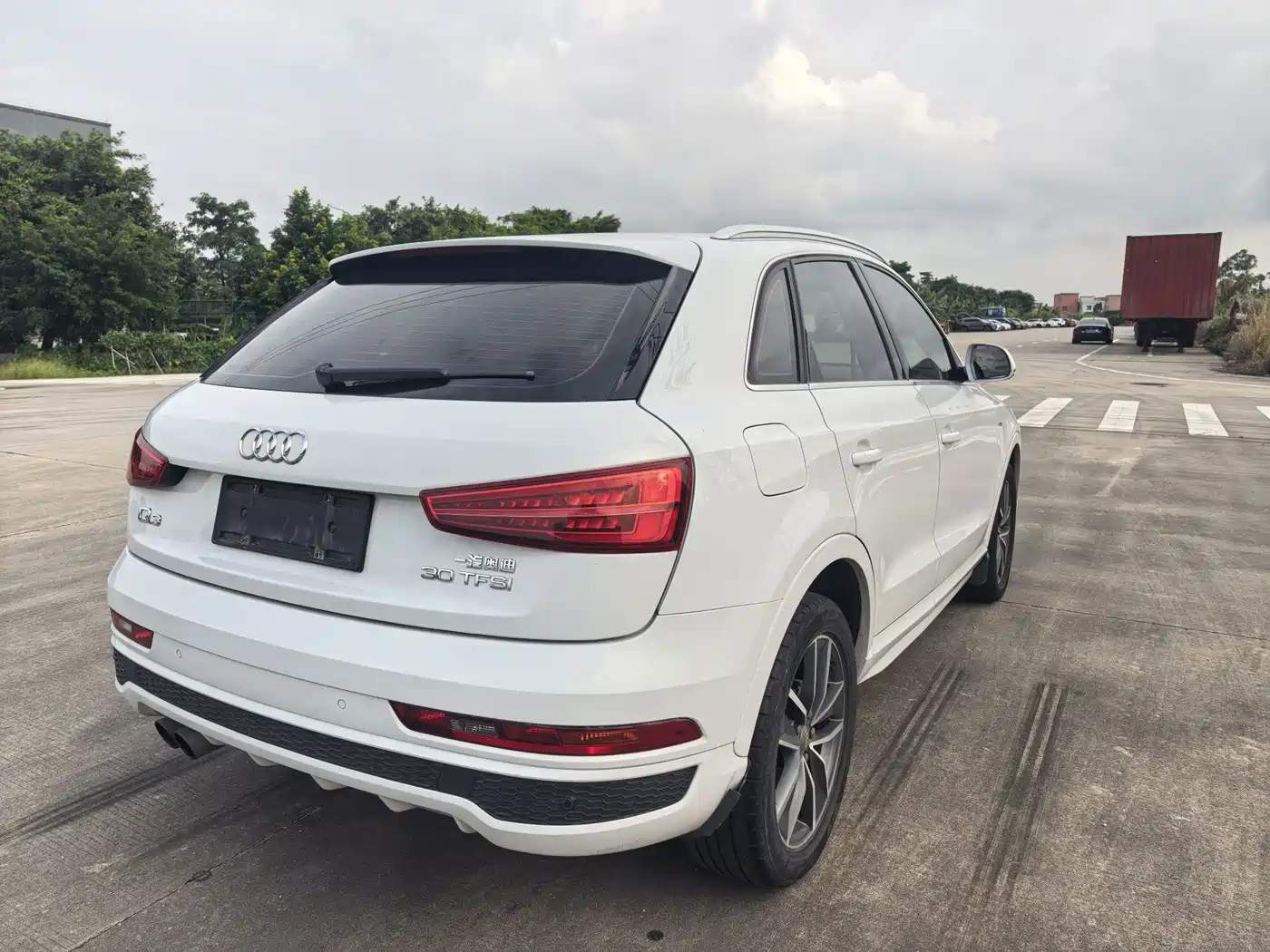 Фото 5 - Audi Q3