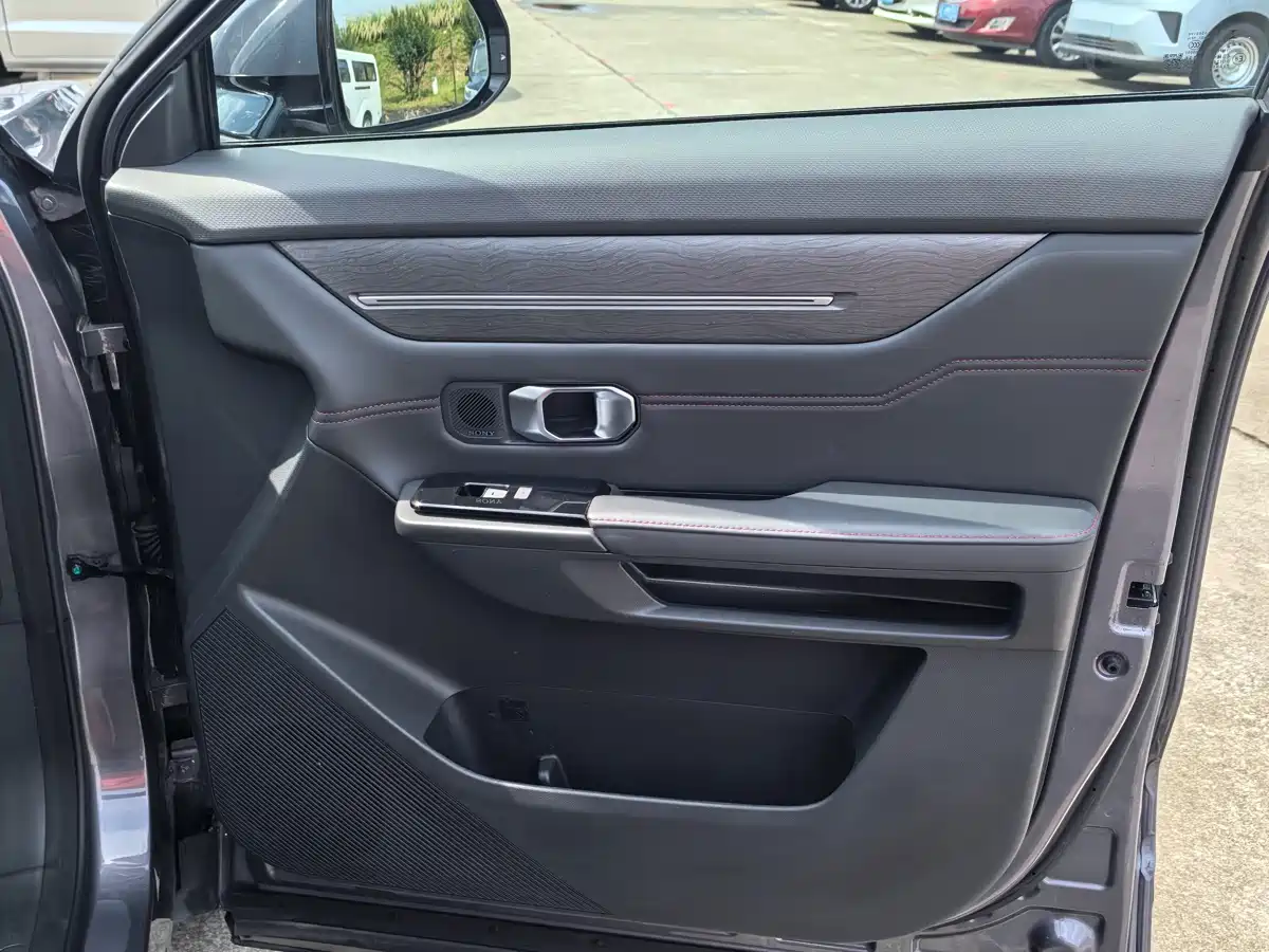 Jetour Dasheng 2025 2025 1.5TD DCT Flagship Edition