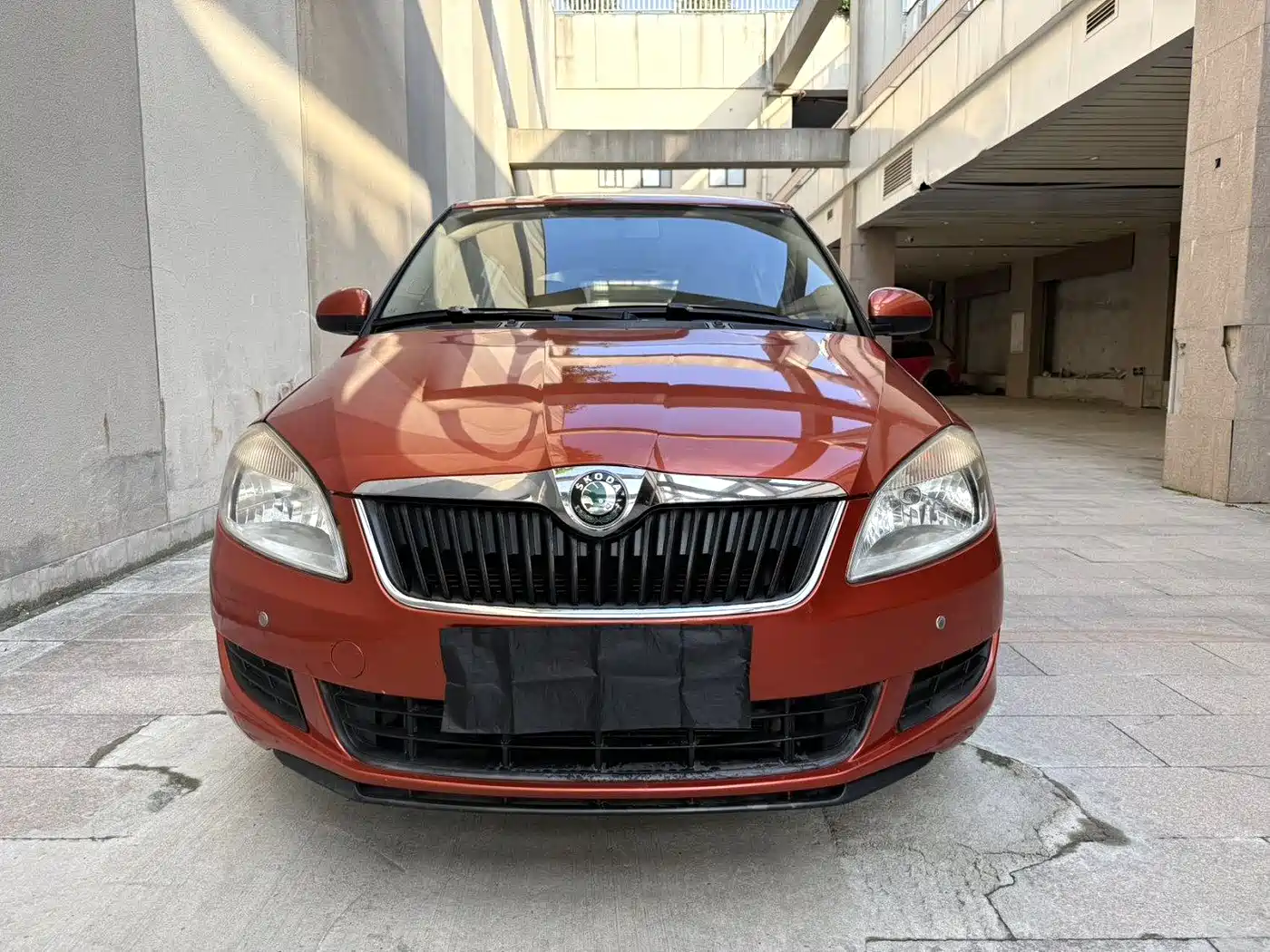 Škoda Fabia 2012 1.4L Automatic Crystal Edition фото 3