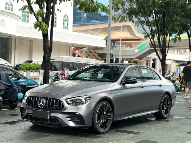 Mercedes-Benz E-Class AMG 2022