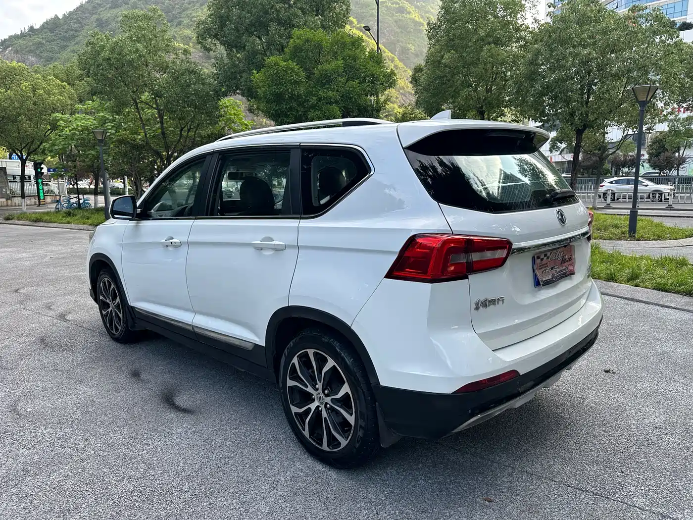 Dongfeng Fengxing Jingyi X5 2018 2017 Power Series 1.5T CVT Luxury