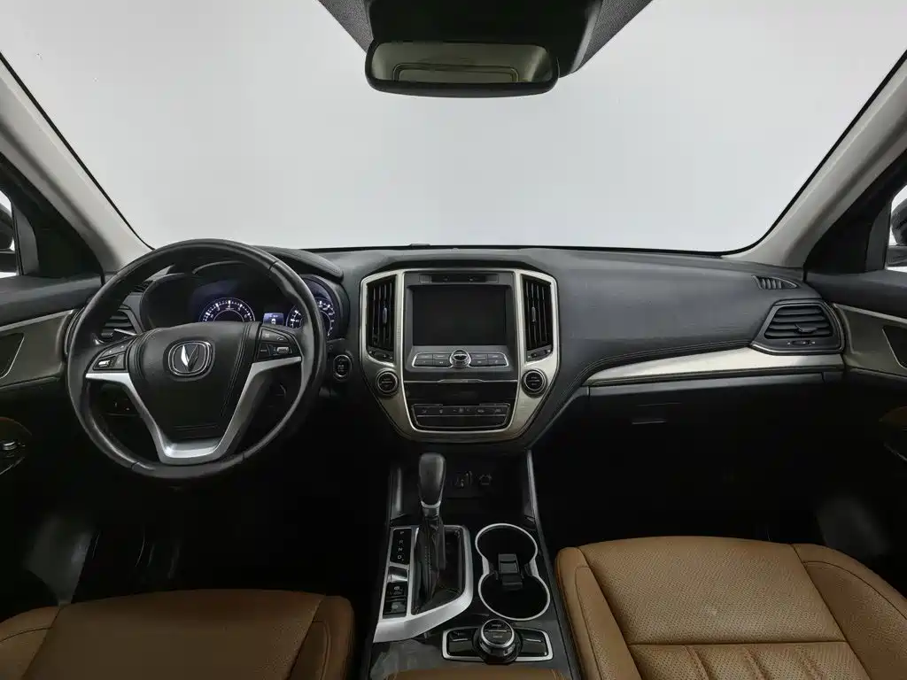Changan CS95 2017 2017 2.0T FWD Zhitu Edition