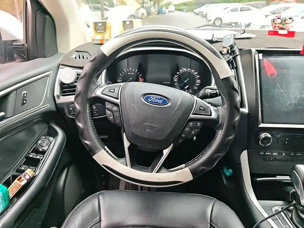Ford Edge 2017 2018 EcoBoost 245 FWD Platinum 5-seater
