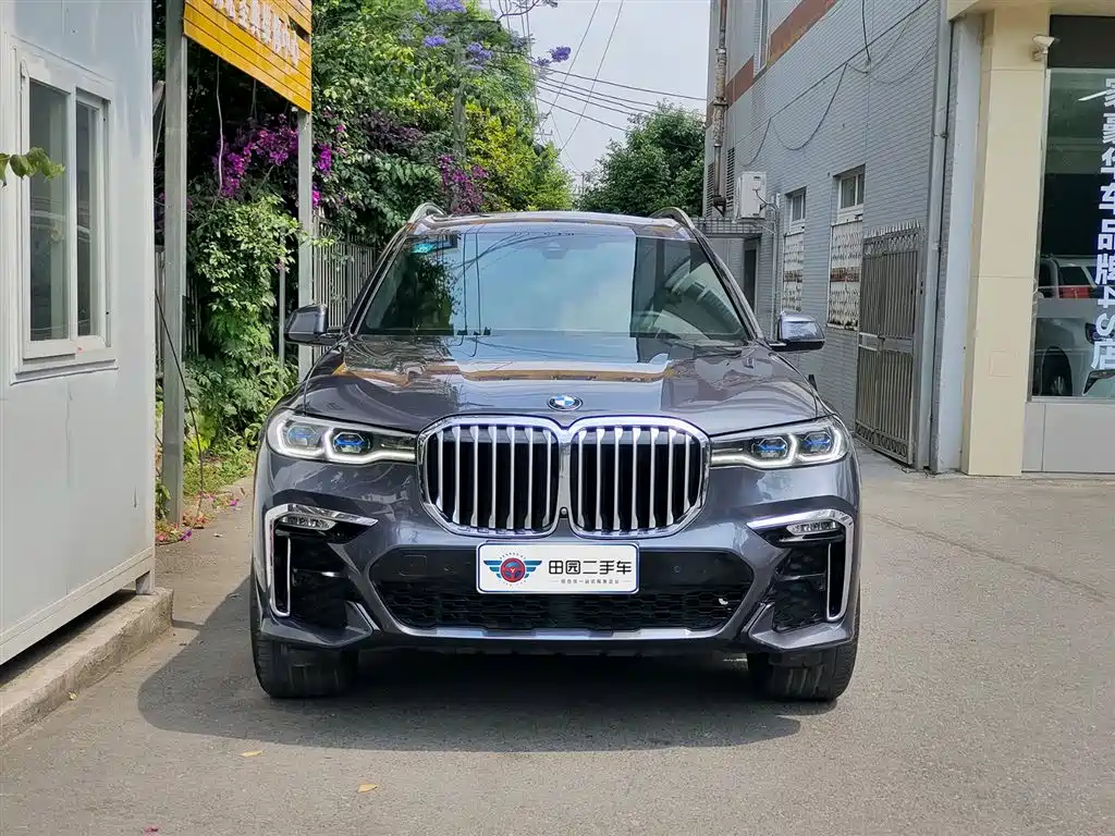 BMW X7 2020 xDrive40i Premium M Sport Package фото 2
